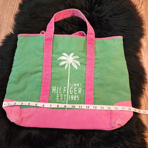 Tommy Hilfiger EST 1985 Palm Tree Tote - Picture 11 of 12